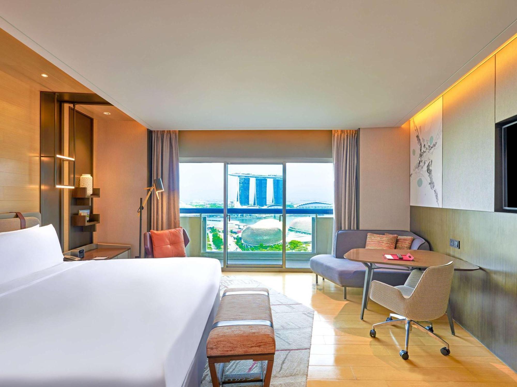 Swissotel The Stamford Singapura Exterior foto