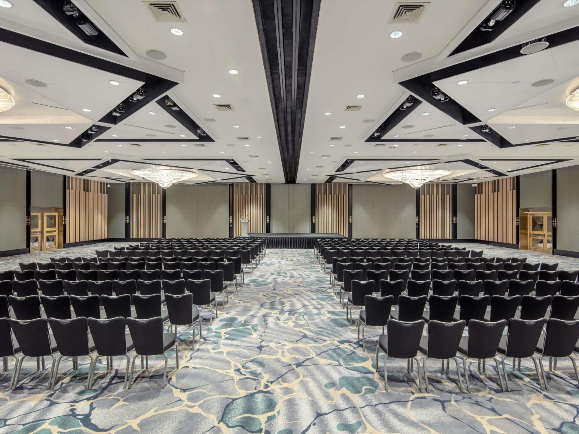 Swissotel The Stamford Singapura Exterior foto